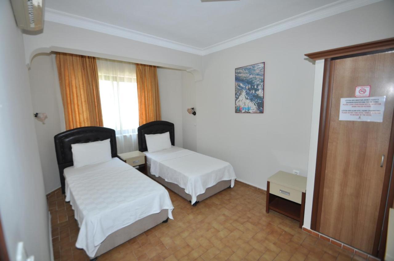 Defne & Zevkim Hotel Marmaris Exterior foto