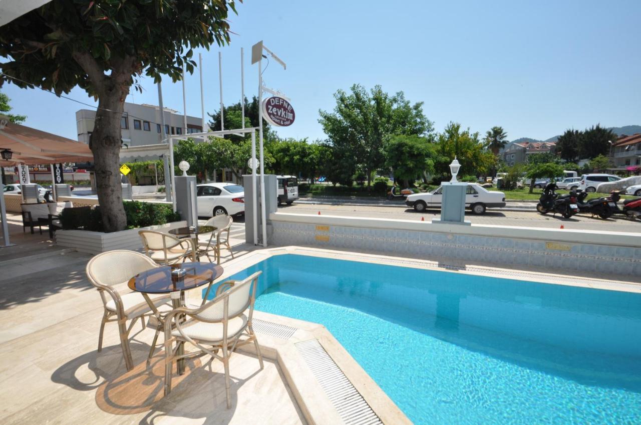 Defne & Zevkim Hotel Marmaris Exterior foto