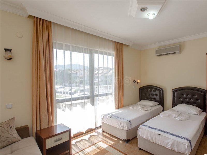 Defne & Zevkim Hotel Marmaris Exterior foto